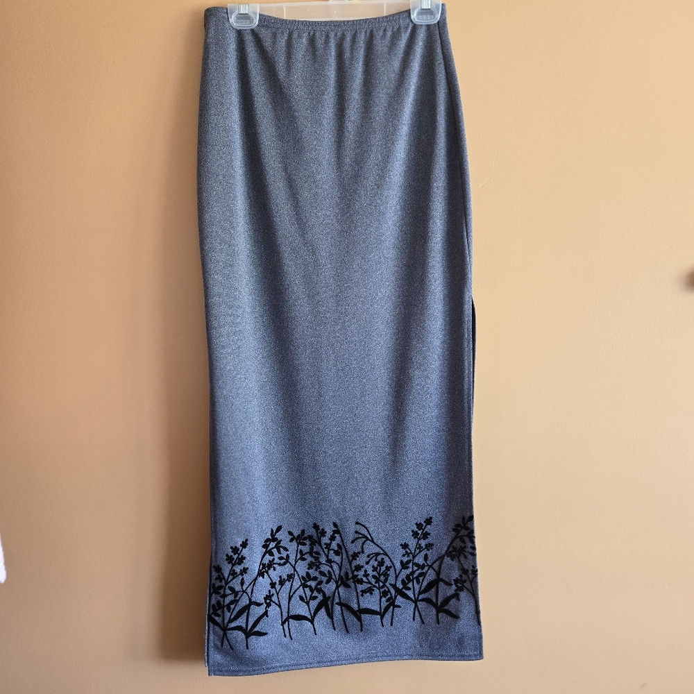 Exact Change Maxi Skirt With Slit, M